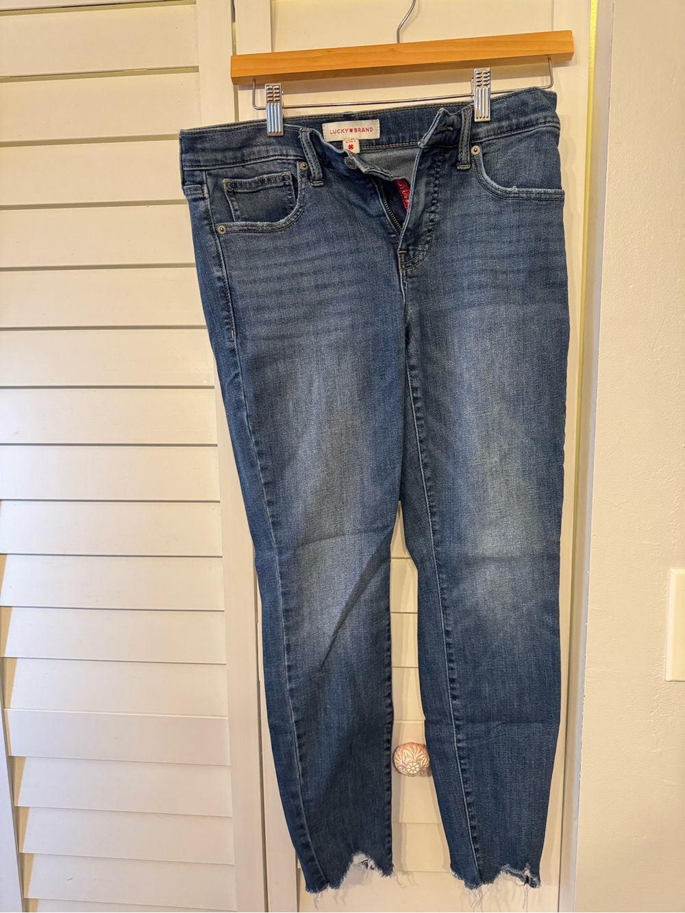 Lucky Brand Women's Medium Blue Cropped Raw-Hem Jeans